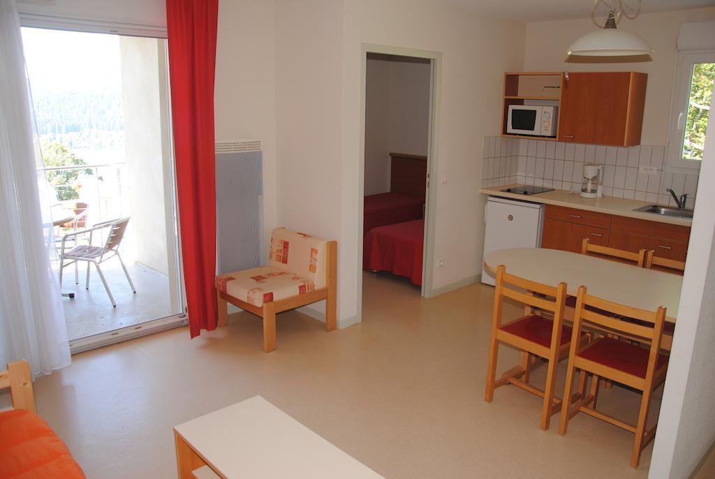 Le Herbau Gérardmer Room photo